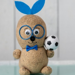 Oliziukas su futbolo atributika